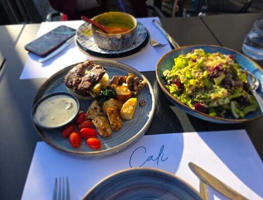 Cali café restaurant