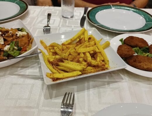 Talar – تالار